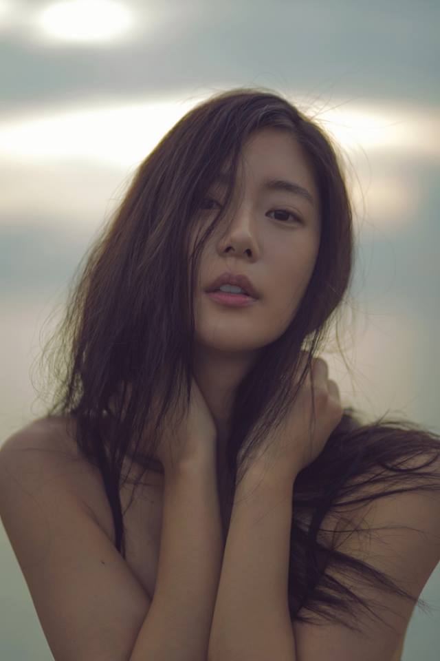 浴室嗯啊啪呻吟羞羞小说